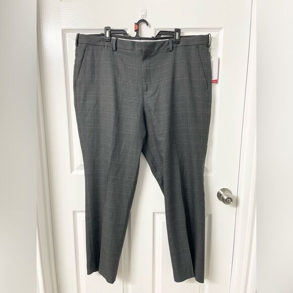 Perry Ellis Other - Perry Ellis Modern Fit Dress Pants 40x30 Charcoal Plaid NWT